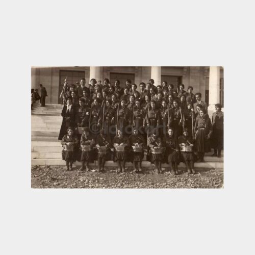 Kız İzci Öğrenciler Ankara'da Fotoğraf