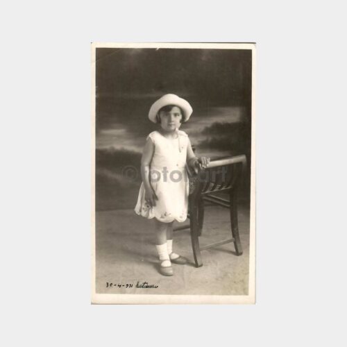 1931 Küçük Kız Stüdyo Fotoğraf