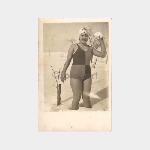 1931 Mayolu Kadın Kış Hatırası Fotoğraf