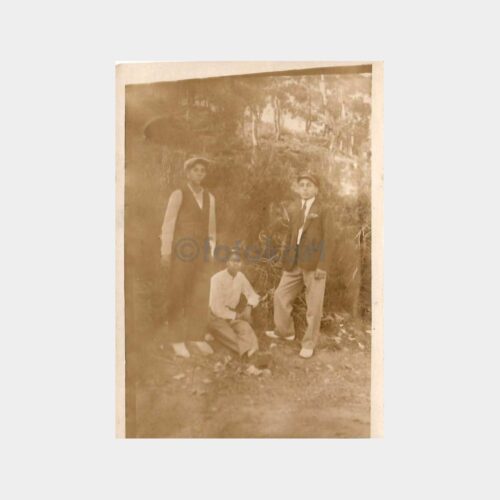 1930 Okuldan Kaçan Talebeler Fotoğraf