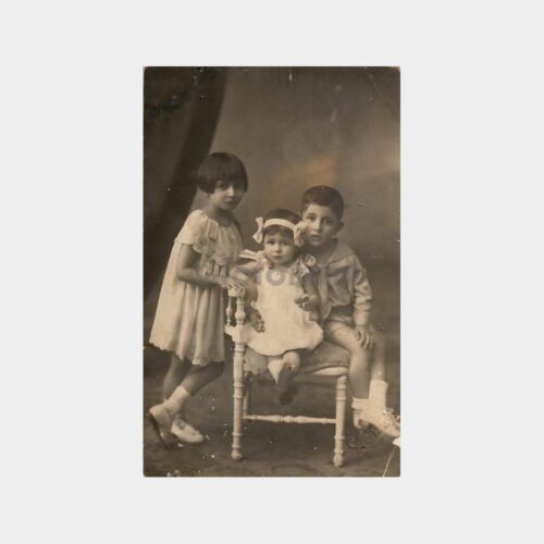Üç Çocuk Stüdyo Fotoğraf