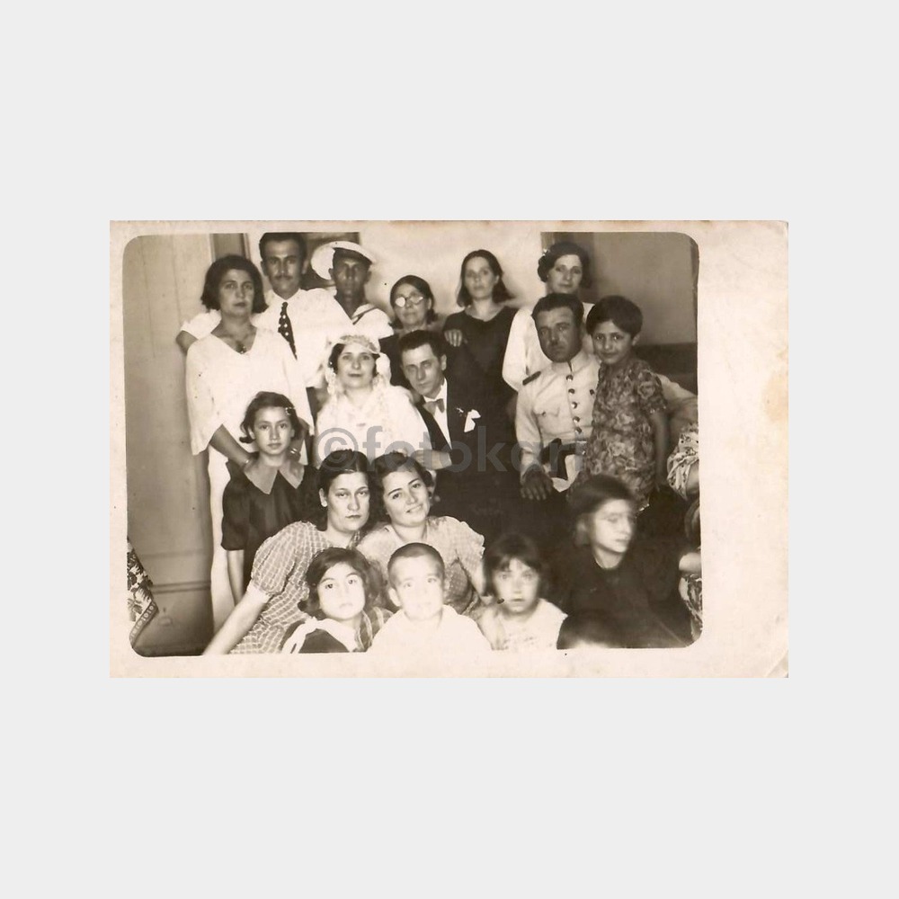 1935 Yeni Evli Çift ve Aile Toplu Fotoğraf