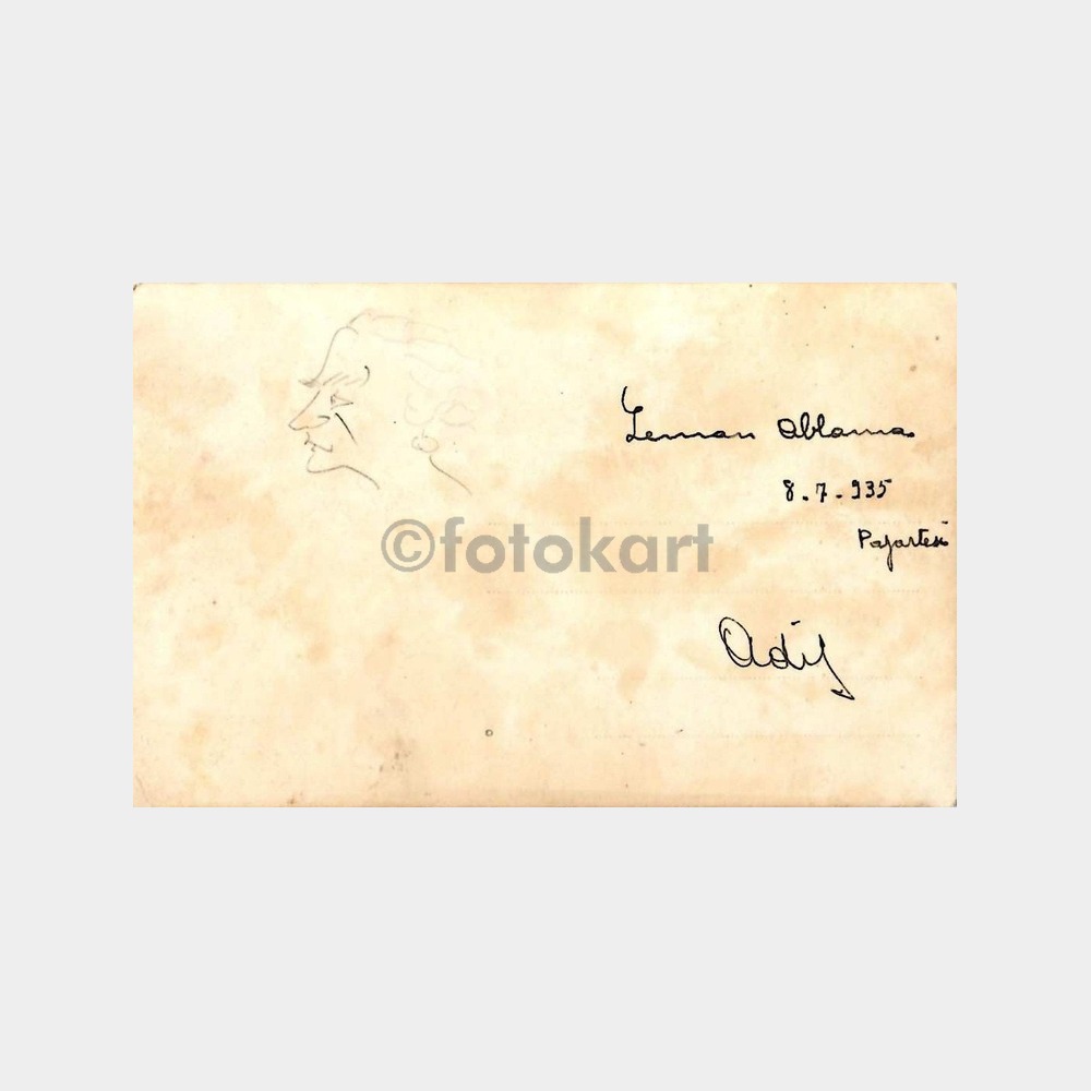 1935 Yeni Evli Çift ve Aile Toplu Fotoğraf - Görsel 2