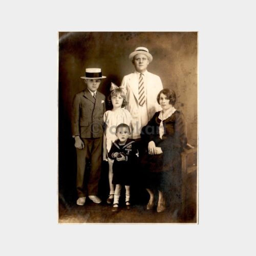 Çok Şık Bir Aile Denizci Çocuk Fotoğraf