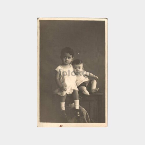 İki Çocuk Stüdyo Fotoğraf