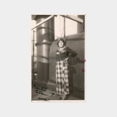 Kadın Vapur Hatırası Fotoğraf