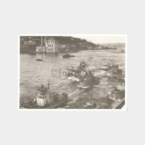 Ortaköy ve Tekneler - Atlas Dergisi Kart