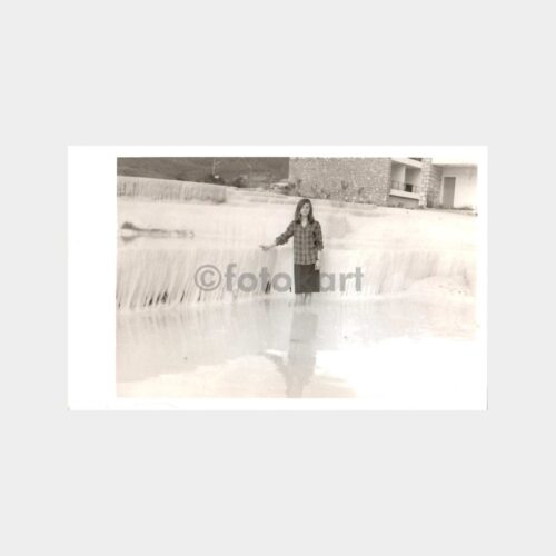 1967 Pamukkale'de Bir Kadın Fotoğraf