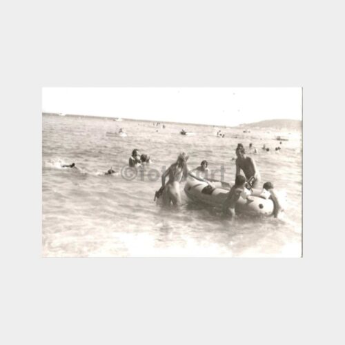 Plaj-Denize Giren Aile Fotoğraf