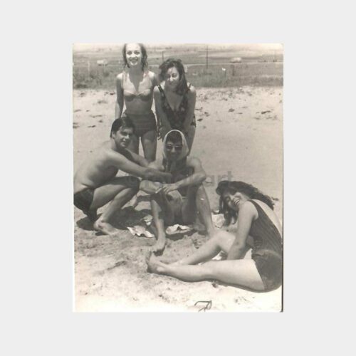 Plajda Eğlenen Gençler Fotoğraf