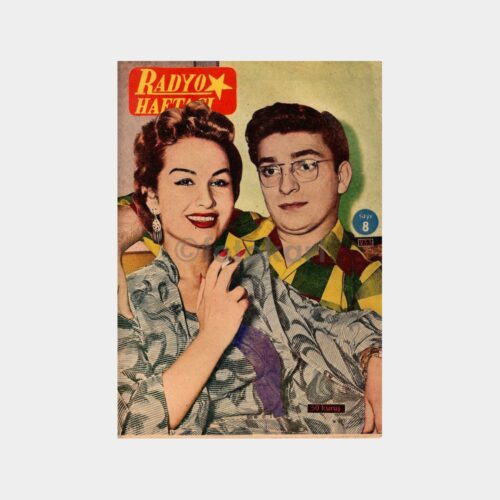 Radyo Alemi Dergisi, Sayı 145 Müzeyyen Senar