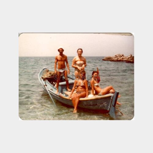 Tekne Gezisinde Gençler Fotoğraf