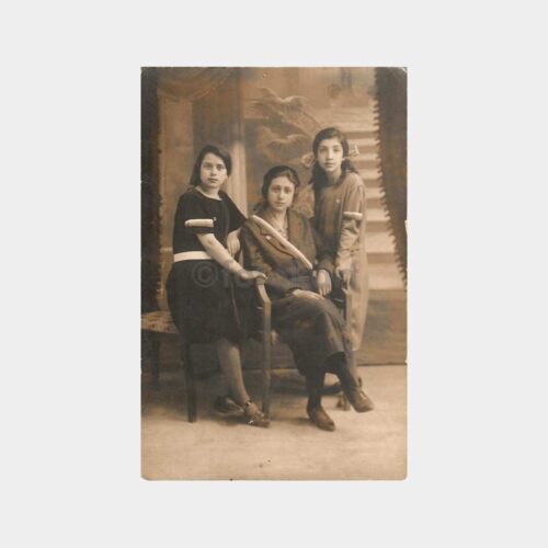 Üç Kadın Stüdyo Fotoğraf