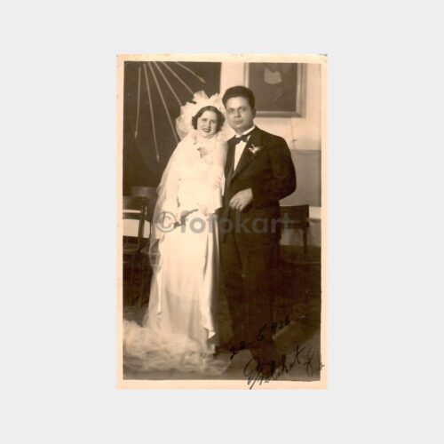 1936 Yeni Evli Bir Çift Fotoğrafı