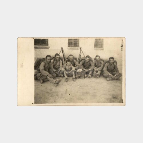 Askeri Grup Dinlenmede Fotoğraf