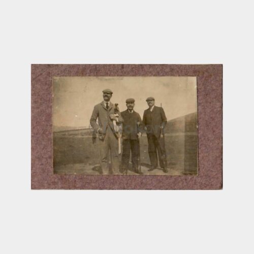 Bastonlu Beyefendiler Dış Mekan Fotoğraf