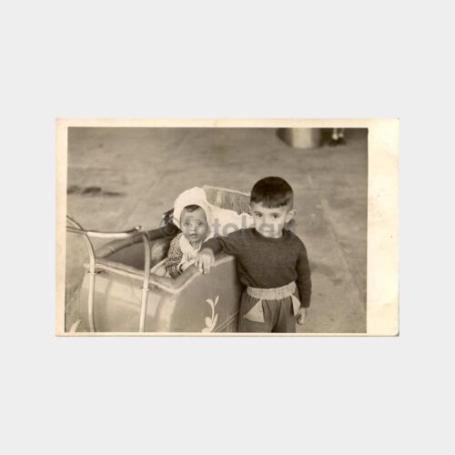 1954 Bebek Arabası Konulu Fotoğraf