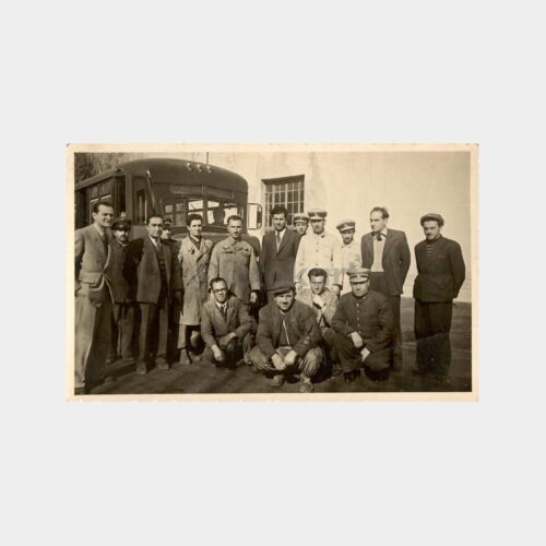 Bir Resmi Kuruluş Personeli Grup Fotoğrafı