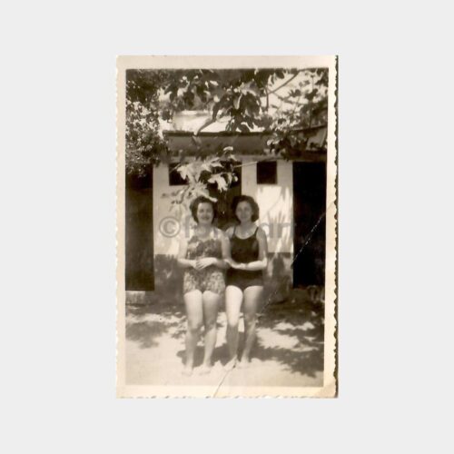Caddebostan Plajında Kadınlar Fotoğraf