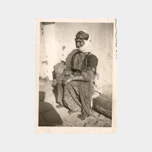 Doğu Bölgesi Yöresel Giysili Kadın Fotoğraf