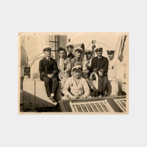 1930 Ertuğrul Yatı Denizci Personeli Fotoğrafı