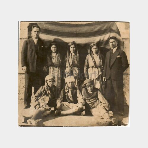 Folklor-Yerel Giysili Gençler Fotoğraf