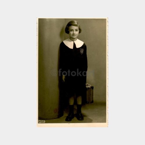 Foto Yıldız Kız Öğrenci Stüdyo Fotoğrafı