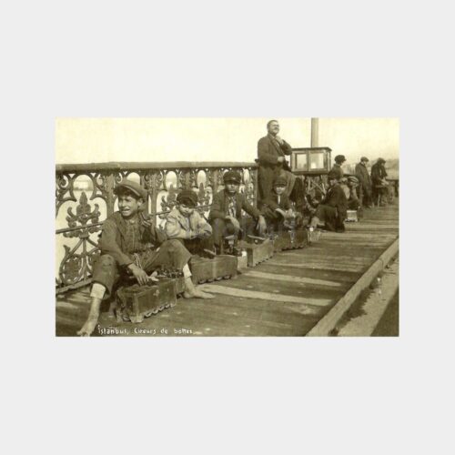 1930 Galata Köprüsü Ayakkabı Boyacıları Repro. Kartpostal