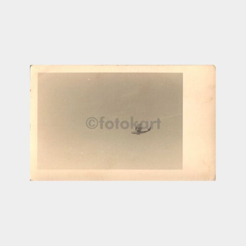 Havada Çekilen Eski Uçak Fotoğrafı