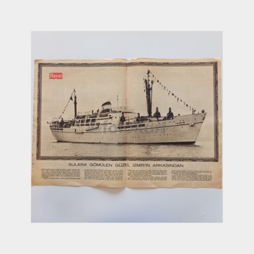Hayat Dergisi - Orta Sayfası Poster, No. 40 Sulara Gömülen İzmir Gemisi