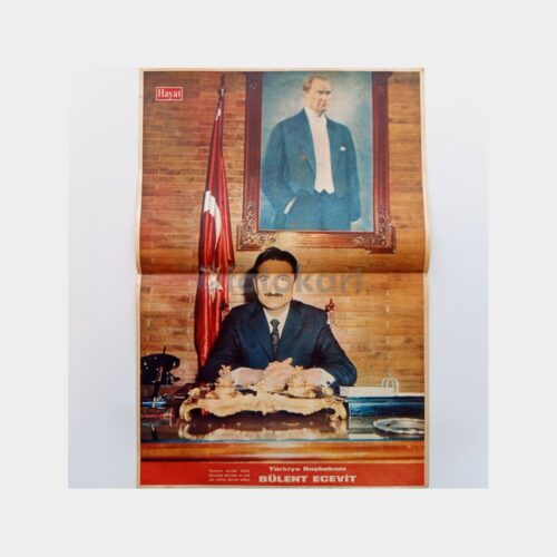Hayat Dergisi - Orta Sayfası Poster, No. 01 Bülent Ecevit