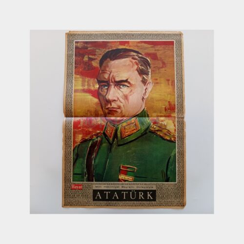 Hayat Dergisi - Orta Sayfası Poster, No. 12 Atatürk Milli Hakimiyet Bayramı