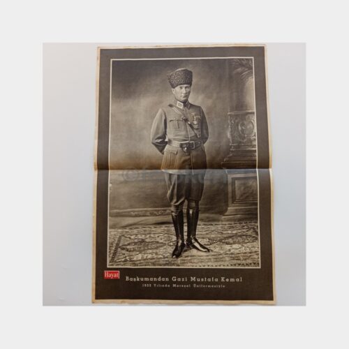 Hayat Dergisi - Orta Sayfası Poster, No. 36 Başkumandan Gazi Mustafa Kemal