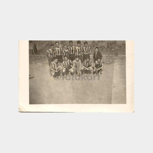 1952 Haydarpaşa Lisesi 4-D Futbol Takımı Fotoğraf