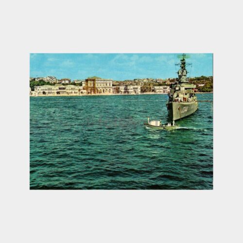 İstanbul Dolmabahçe Sarayı ve Savaş Gemisi Kartpostal