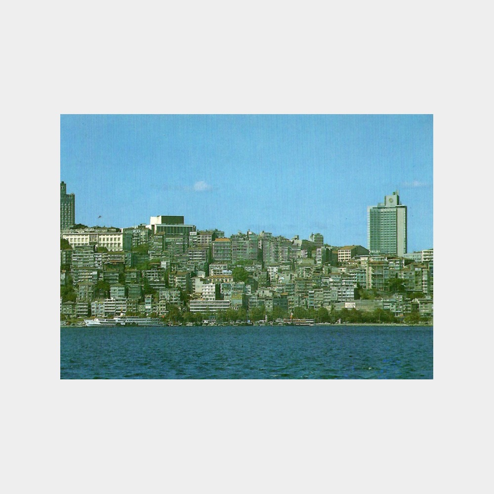 1975 İstanbul Kabataş Fındıklı Sahilden Görünüş Kartpostal
