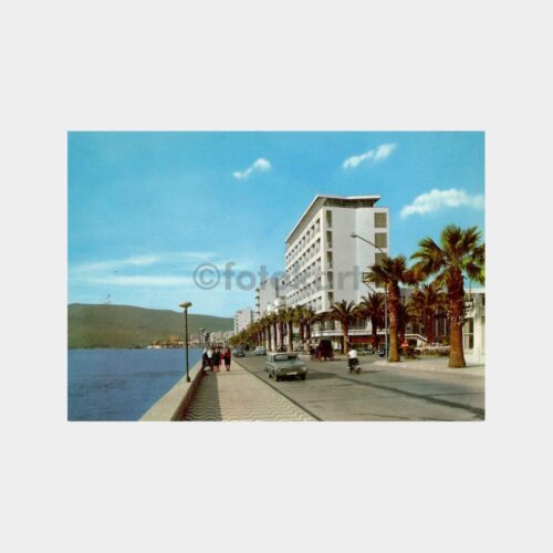 İzmir Kordondan Bir Görünüş Kartpostal