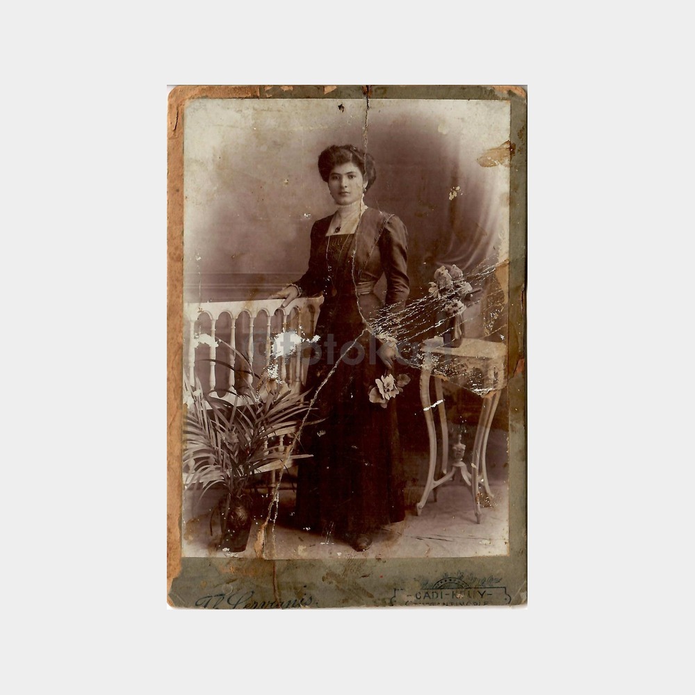 1901 Kadın Kadıköy Foto Servanis Kabinet Fotoğraf