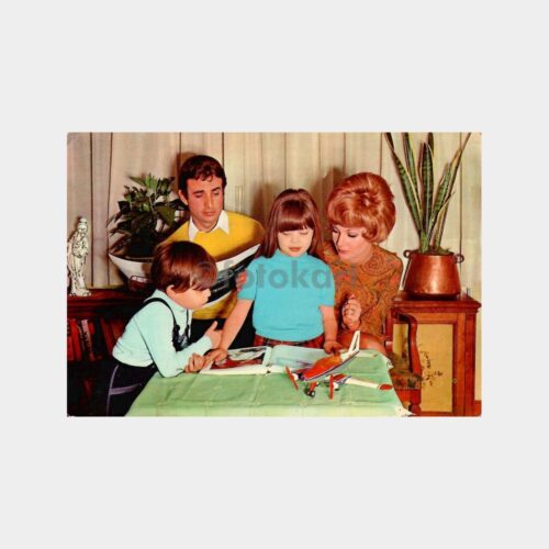 Maket Uçak, Çocuk ve Aile Kartpostal