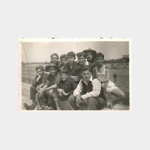 1947 Mecidiyeköy Stadında Mektep Bayramı Fotoğraf