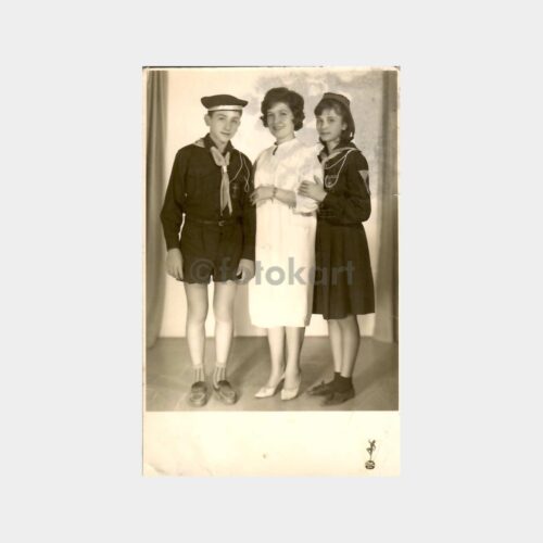 1963 Mersin İzci Çocuklar ve Kadın Stüdyo Fotoğraf