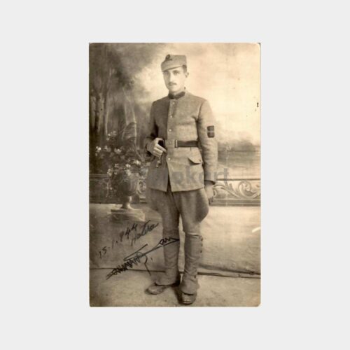 1944 Onbaşı Asker Fotoğrafı