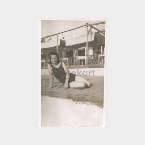 Plajda Kadın Fotoğrafı