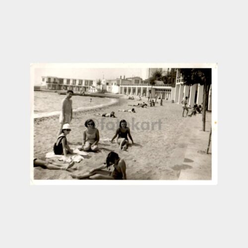 Plajda Kadınlar Fotoğraf