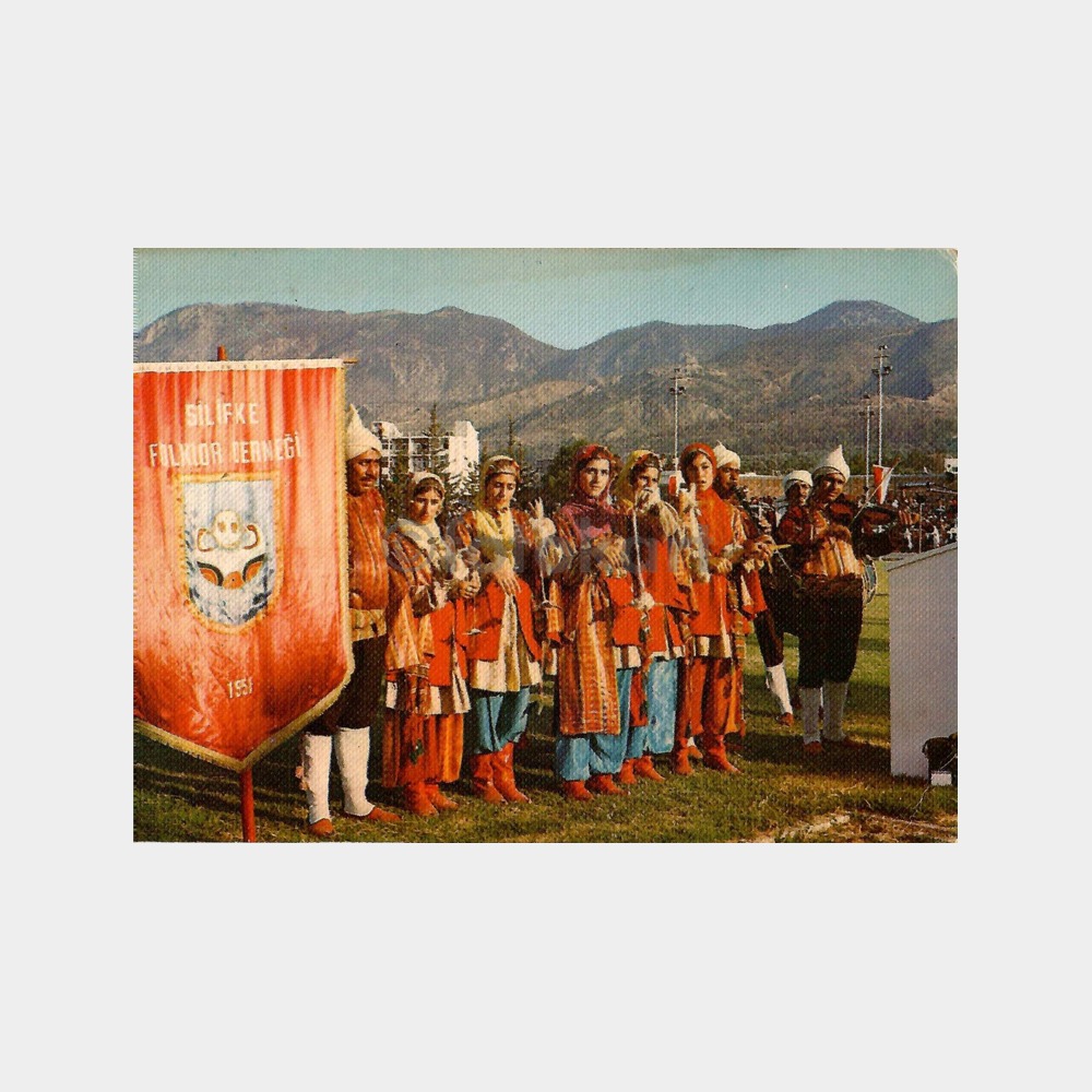 Silifke Folklor Derneği Halk Oyunu Ekibi Kartpostal