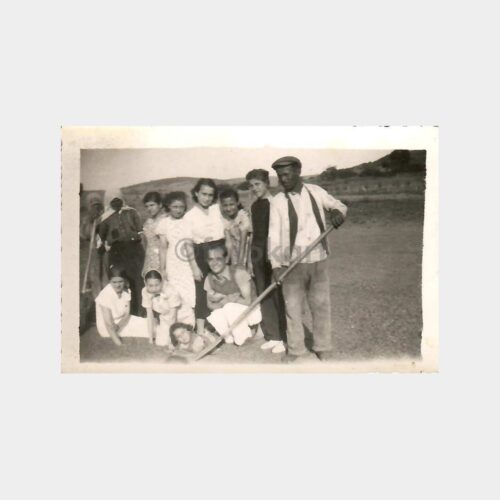 Tarlada Toplu Fotoğraf