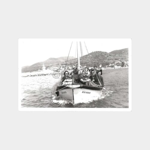 Teknede Deniz Gezisi Grup Fotoğraf