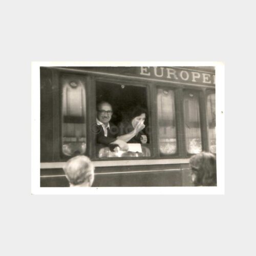 1964 Tren Vagonunda Küçük Ebat Fotoğraf