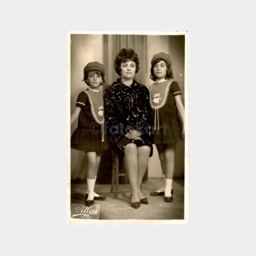 1967 Üsküdar -Foto Sunar- Atlas Aile Fotoğraf
