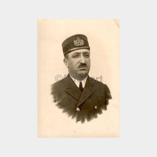 Vapur Kaptanı Portre Fotoğrafı